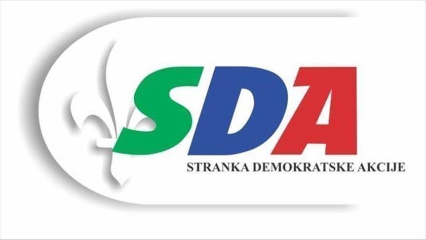 Trenutno pregledavate SDA STARI GRAD: Pozivamo nadležni inspektorat i Tužilaštvo BiH da ispitaju diplomu “PIM”-a načelnika Irfana Čengića!