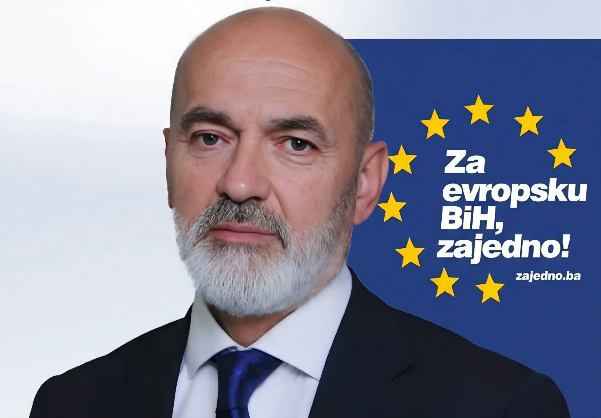 Pročitajte više o članku NAROD MU NE SMIJE OPROSTITI PROPAST UNSA-e: Kako Rifat Škrijelj, nakon montiranih procesa i sudskog šamara, uopšte ima obraza tražiti glas građana?!